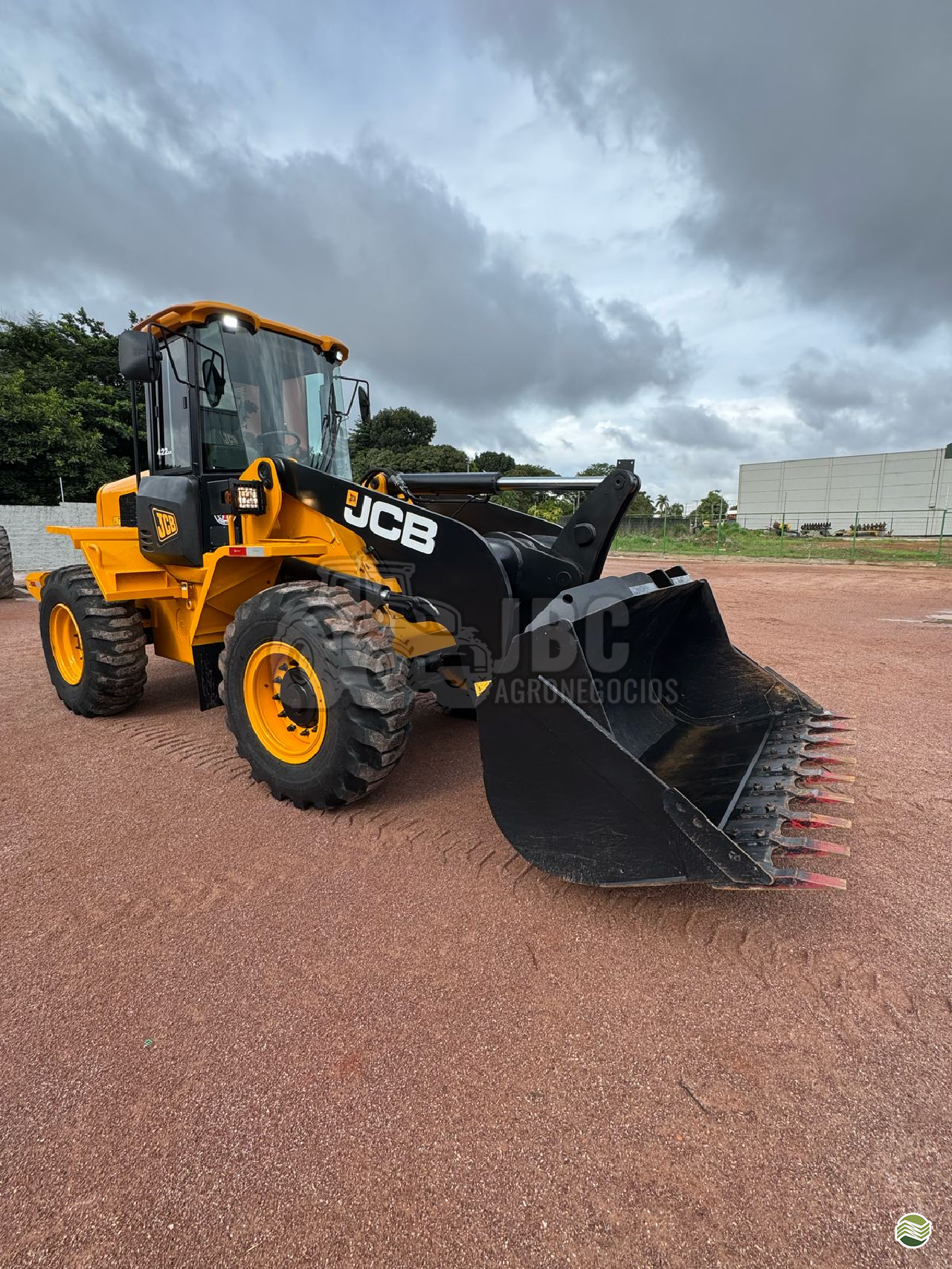PA CARREGADEIRA JCB 422ZX JBC Agronegócios SINOP MATO GROSSO MT